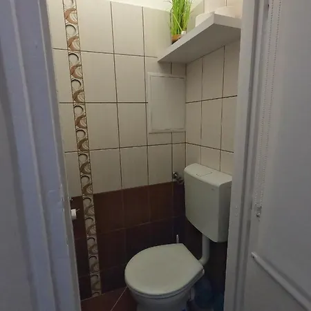 Apartment Dex *